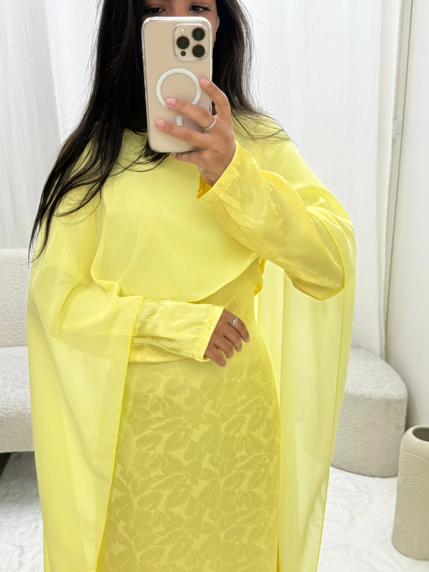 Robe à Cape en Satin Salwa Miss Chadou