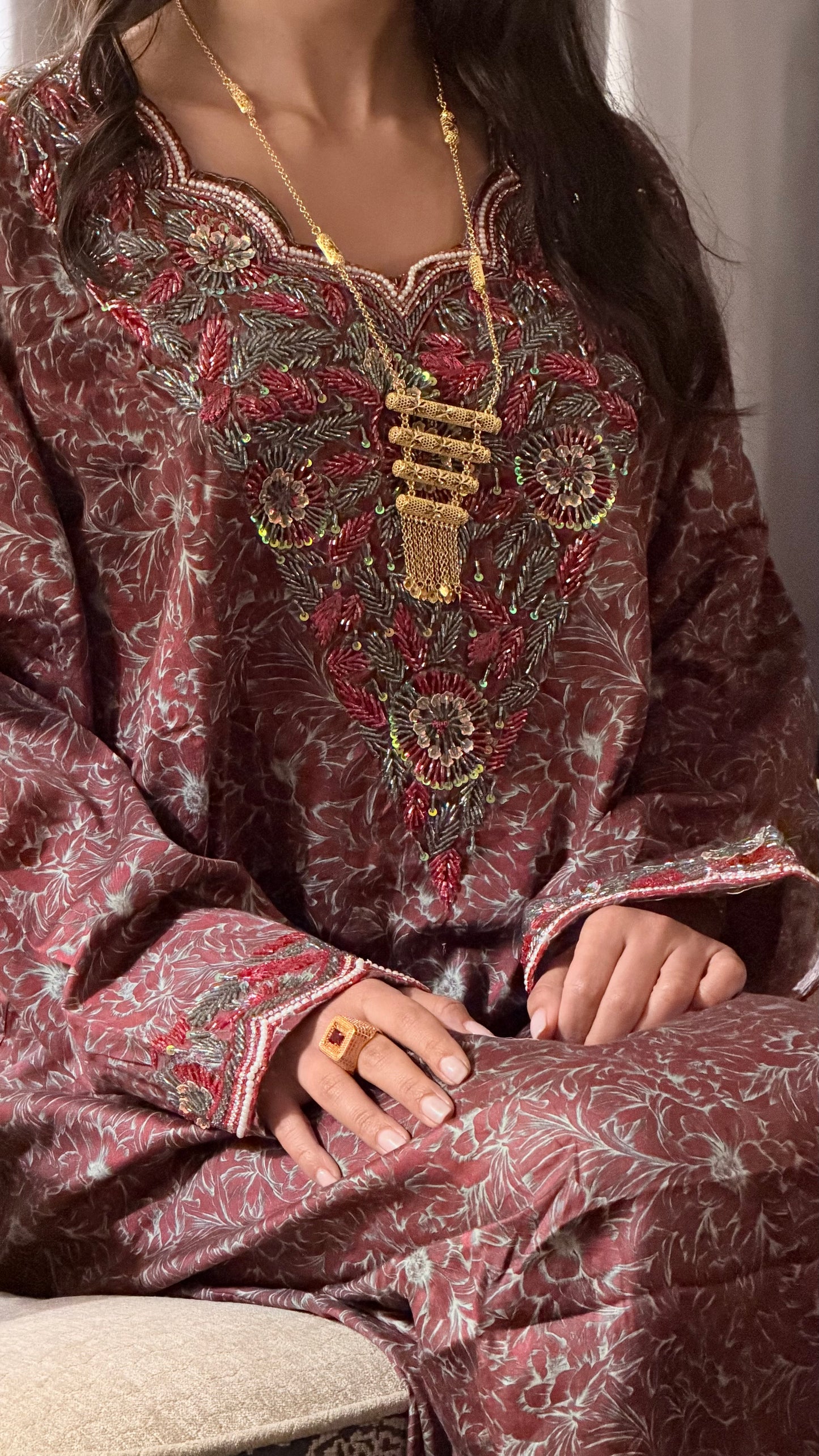 Makhaweer – Emirati Creation | Luxury Range