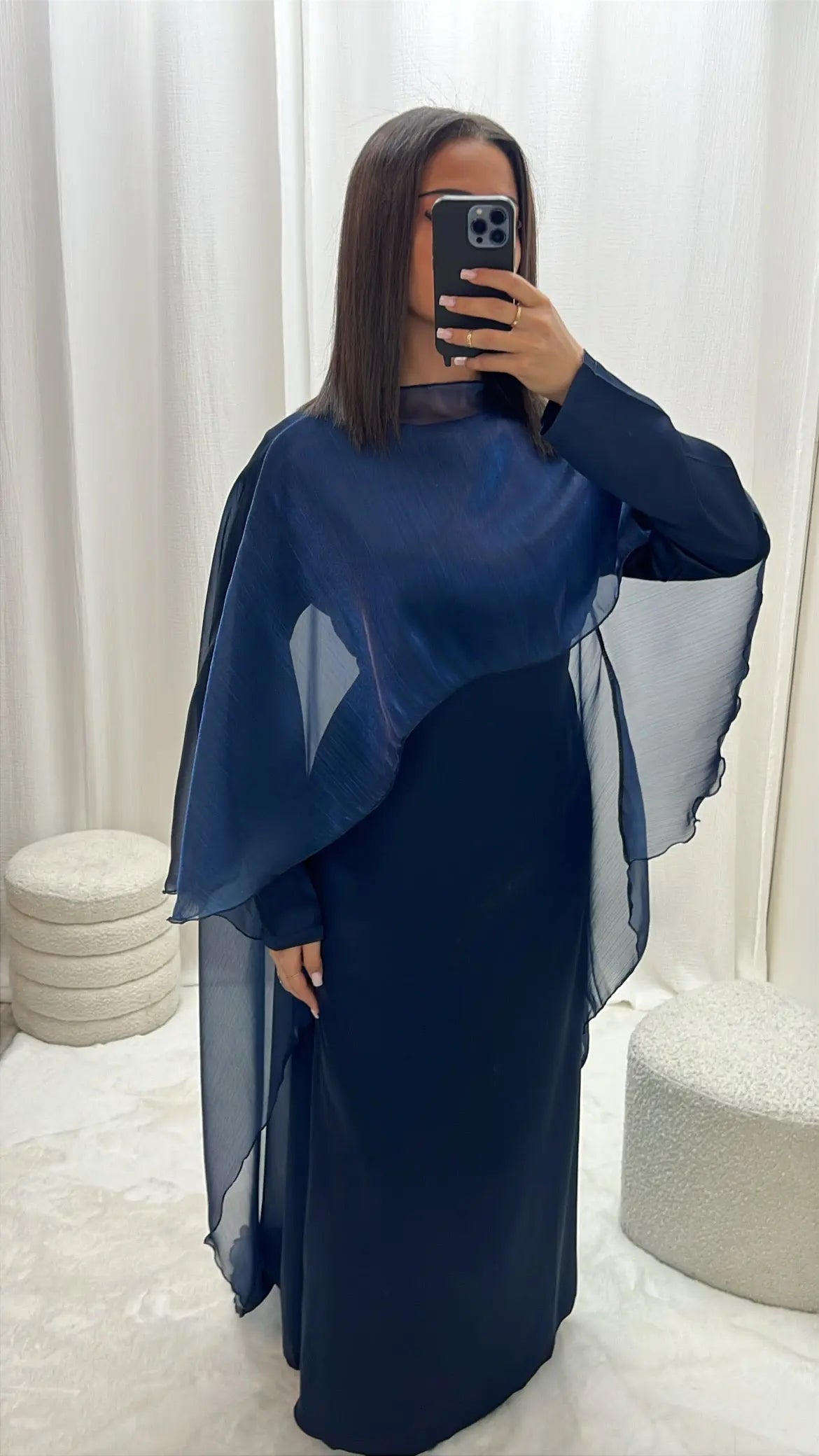 Robe Satinée avec Cape Olivia Miss Chadou