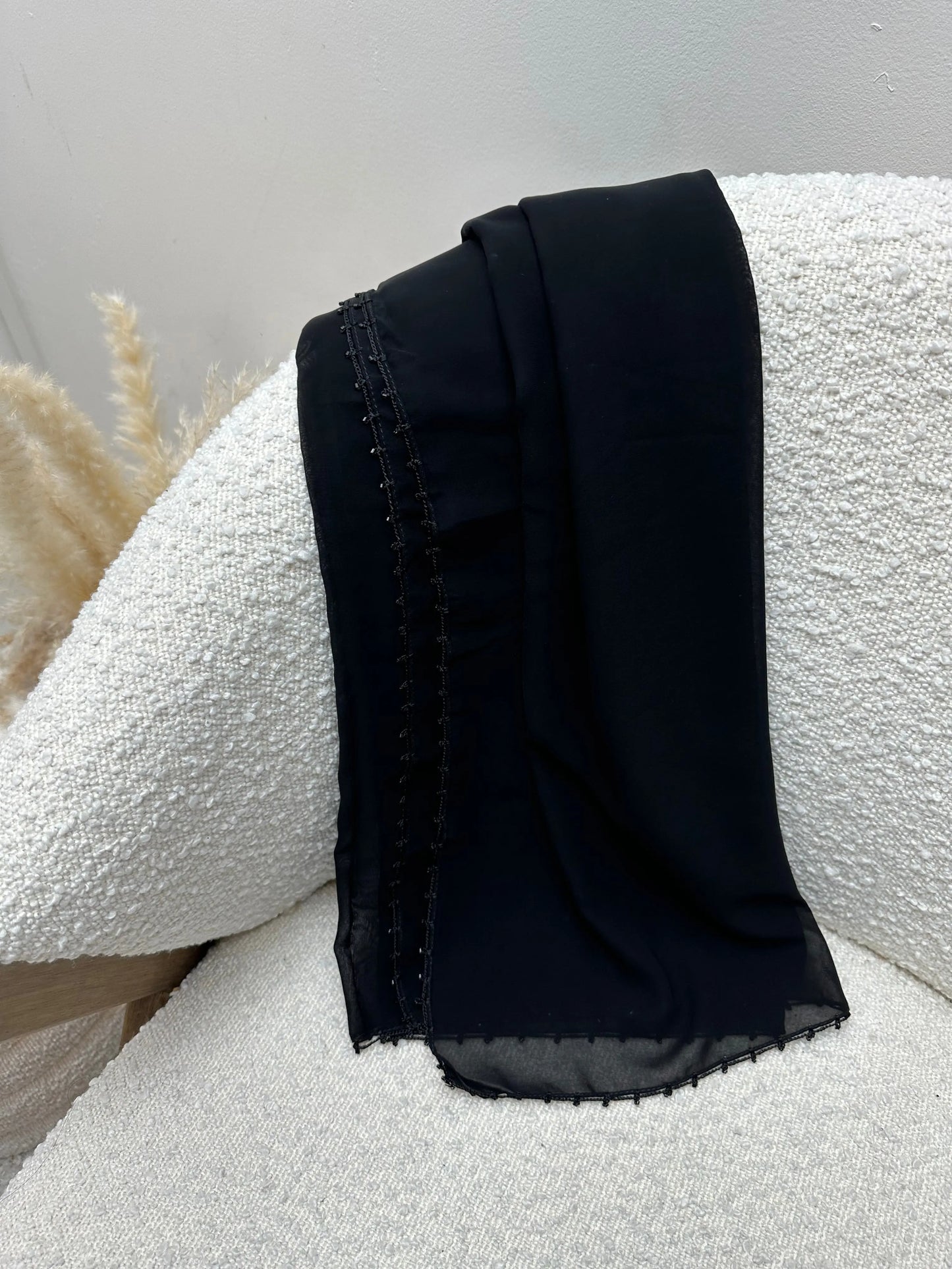 Hijab Dubai Mousseline Strass Luxe Soft : Facilité et Élégance à Porter