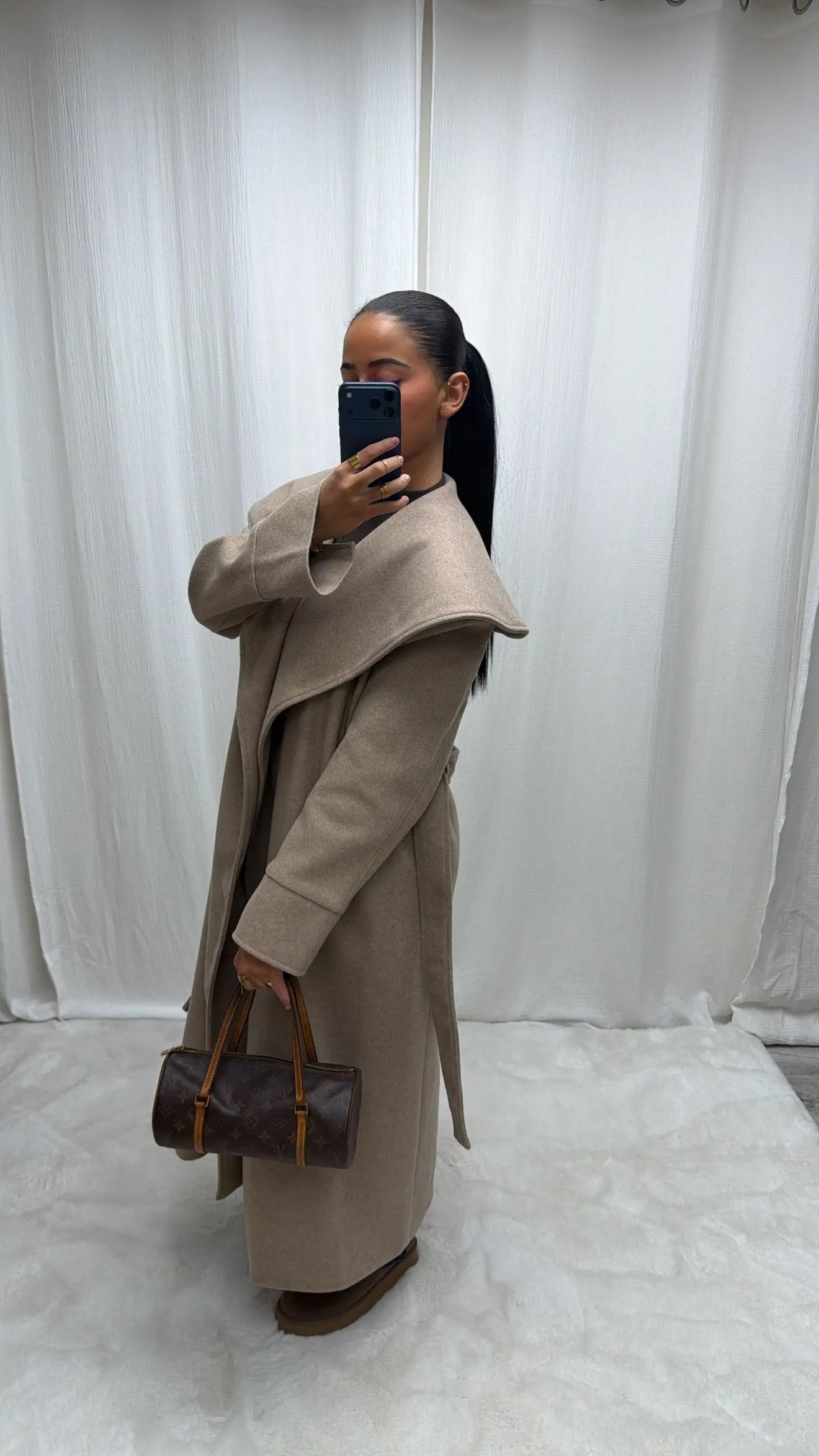 Veste en Fausse Fourrure Premium – Taupe Chaud MissChadou