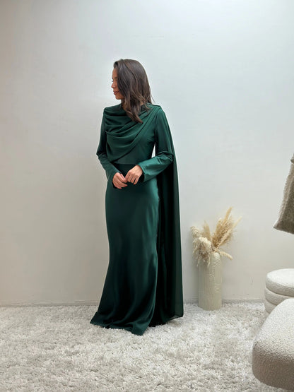 Robe Soirée en Satin à Cape Esmeralda