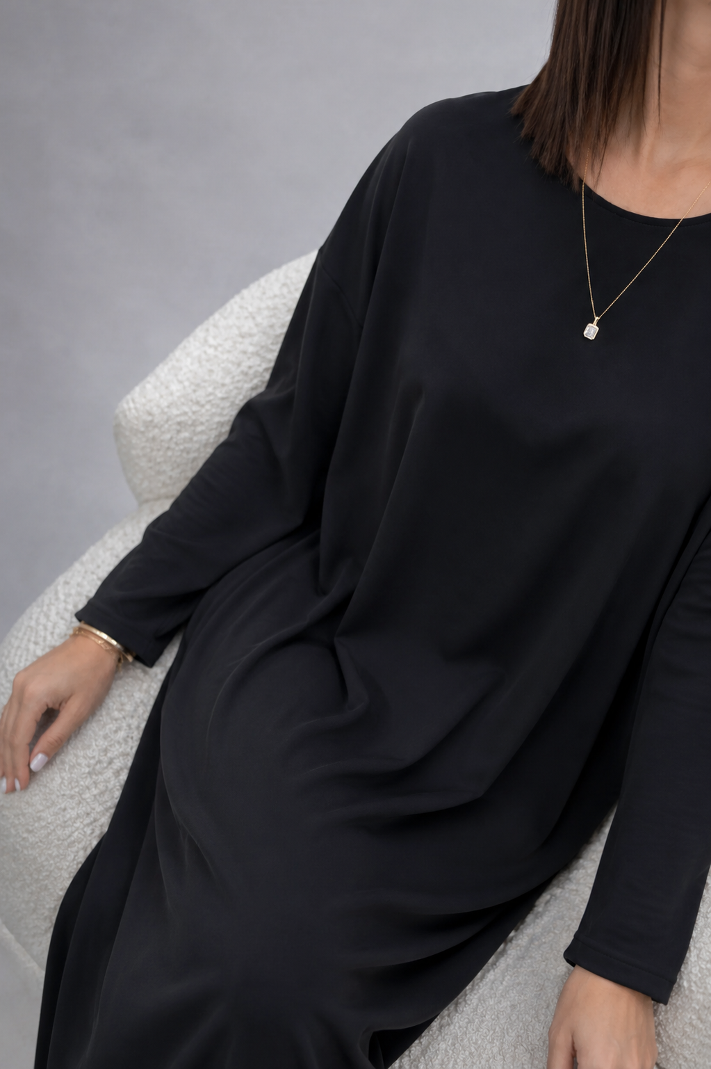 Sous-Robe Noire Manches Longues – Nidah Coréen Premium | Sous Abaya Kimono