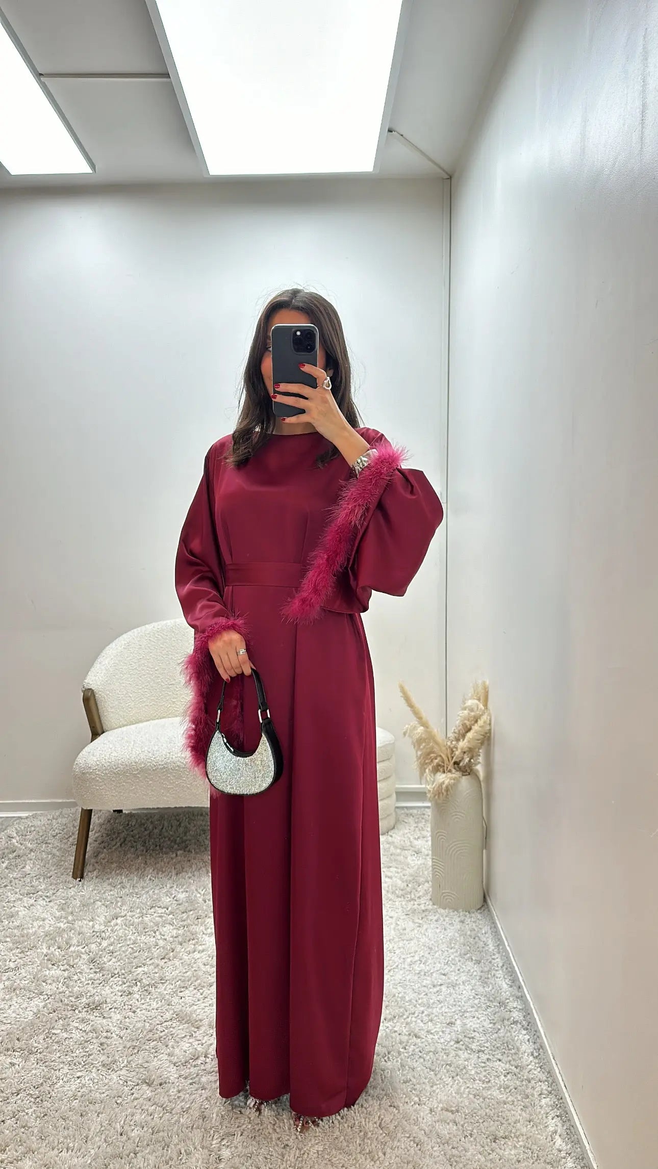 Abaya à plumes en satin dana Miss Chadou