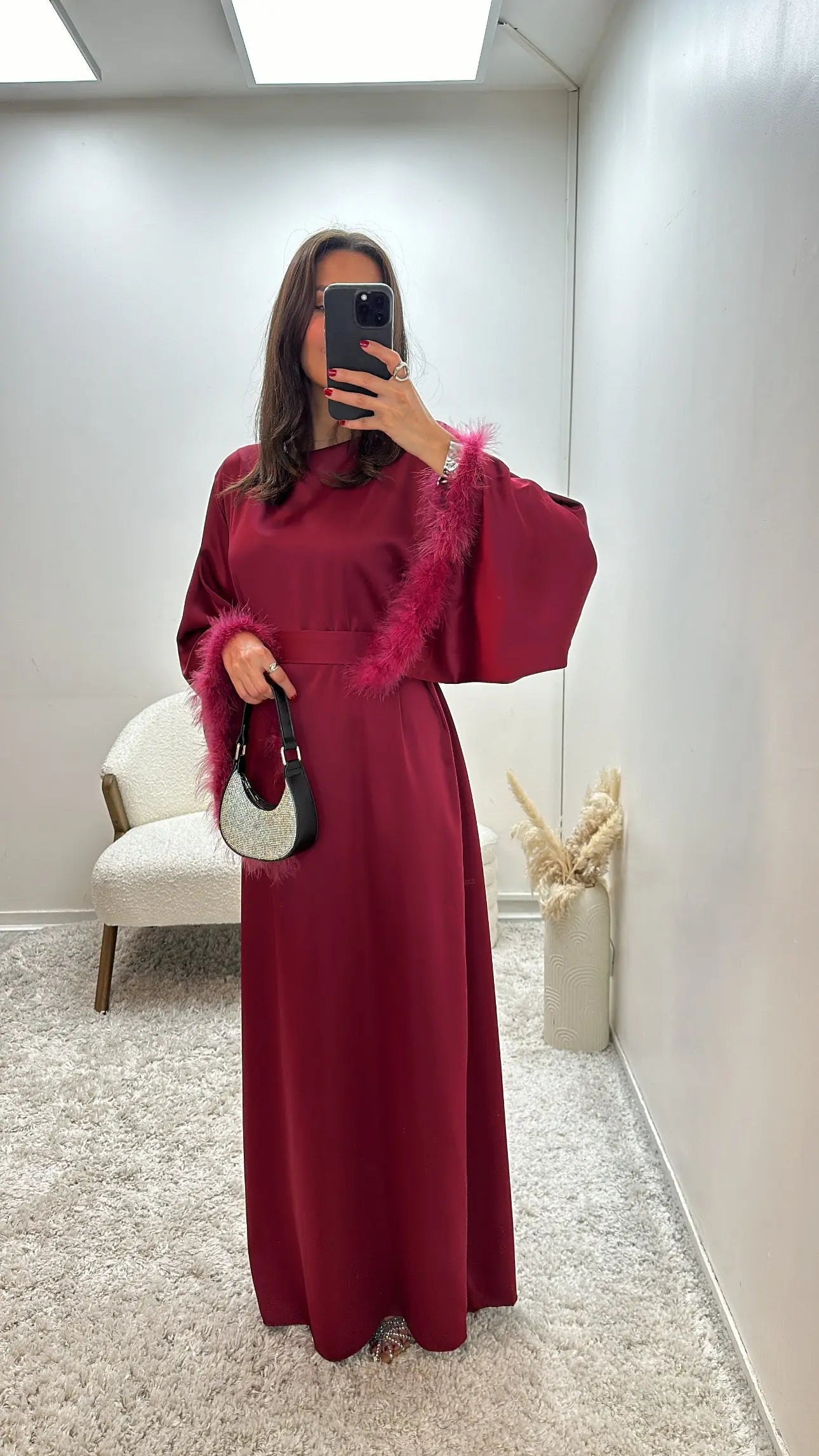 Abaya à plumes en satin dana Miss Chadou