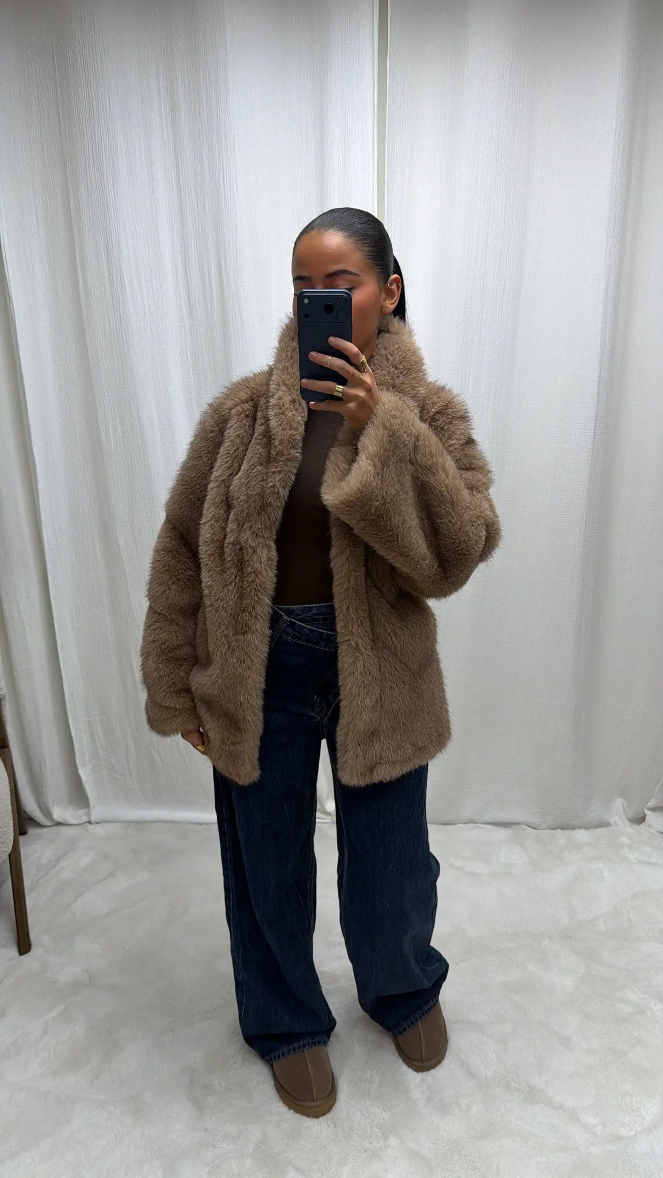 Veste en Fausse Fourrure Premium – Taupe Chaud MissChadou