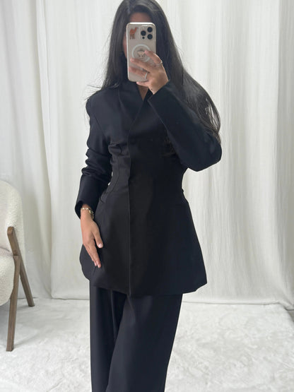 Blazer Ceintré - Pantalon Fluide MissChadou