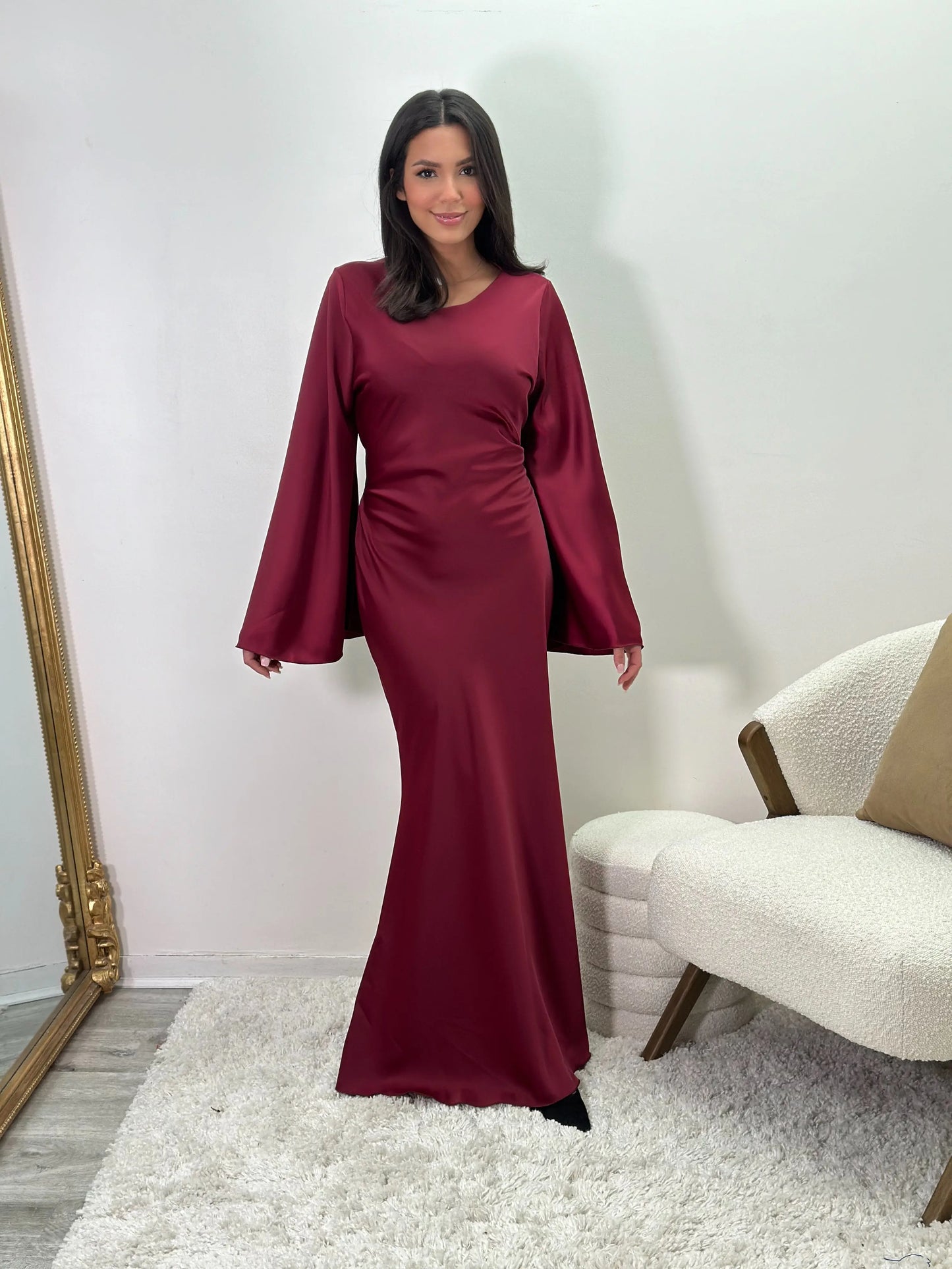 Robe bordeaux en satin enaya