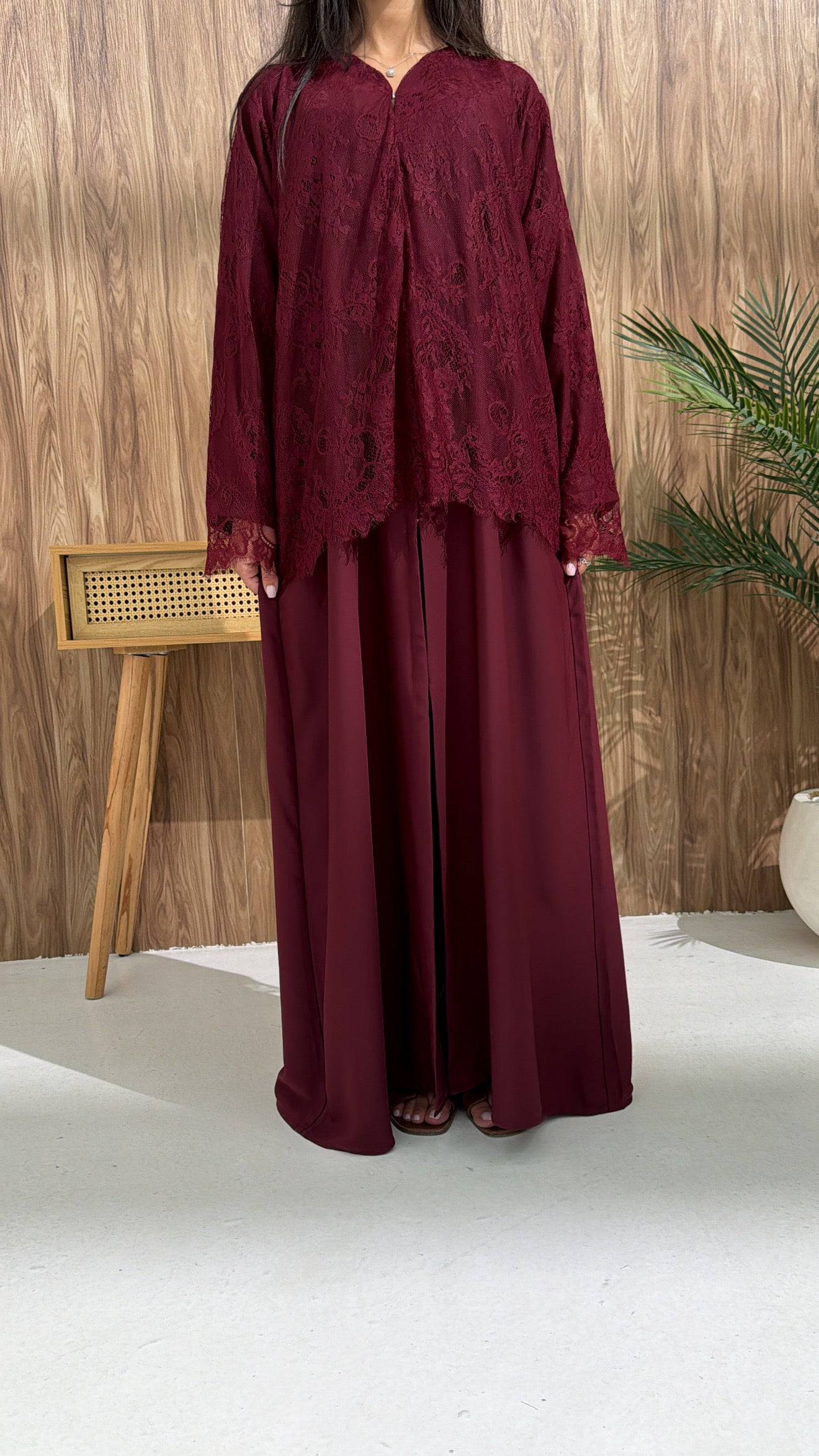 Abaya Moza Bordeaux – Nidah Coréen Premium