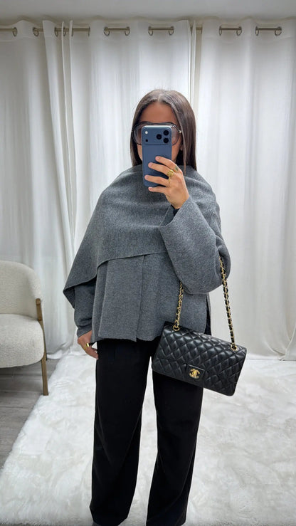 Cardigan Cape Premium en Laine avec Écharpe Intégrée – Coupe Asymétrique MissChadou