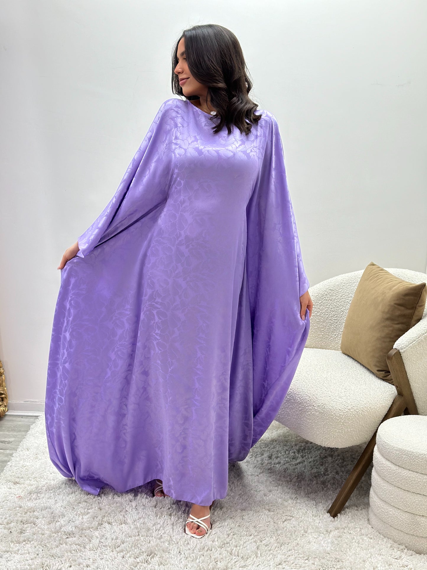 Abaya lilas à manches chauves-souris racha