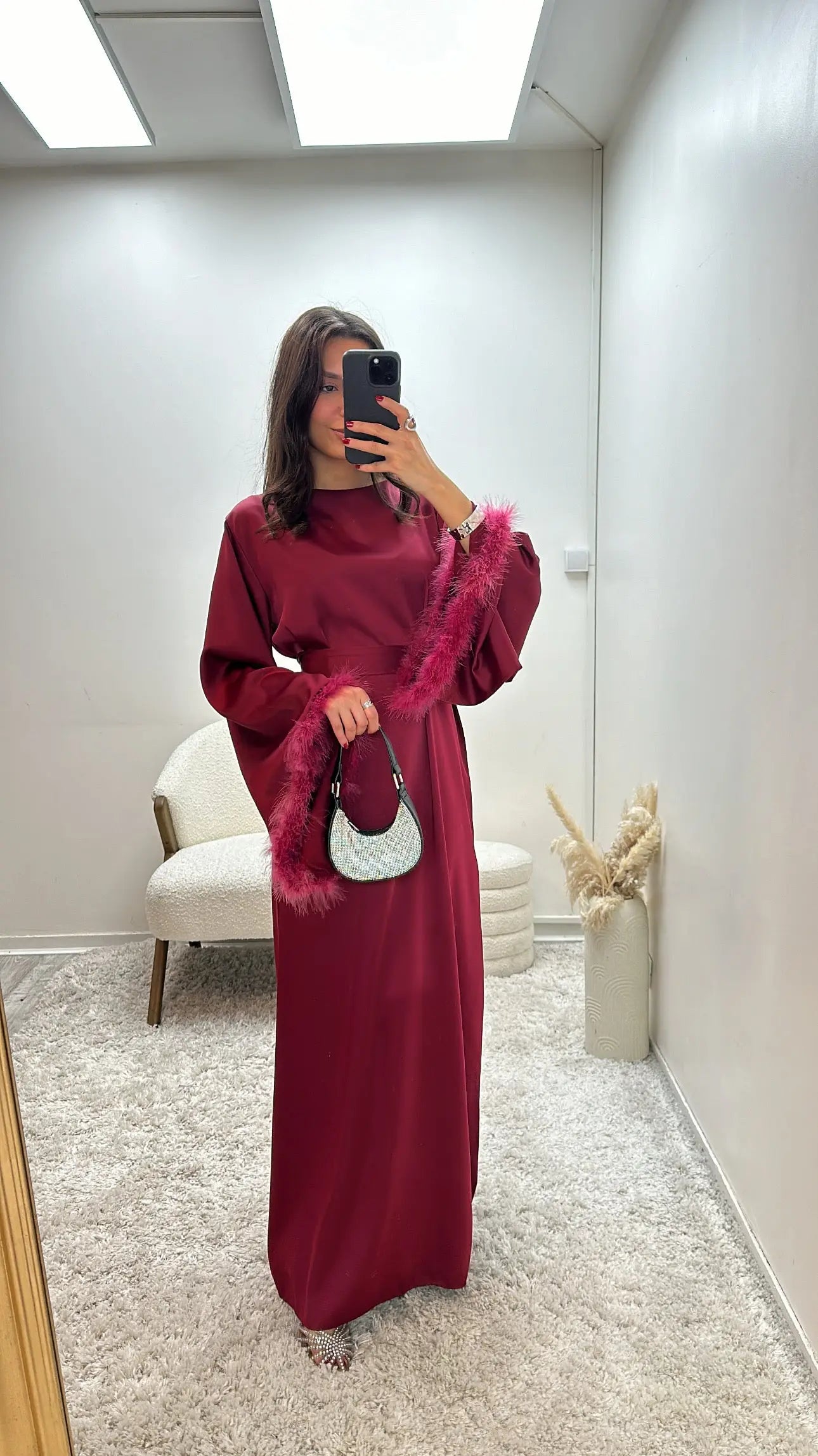 Abaya à plumes en satin dana Miss Chadou