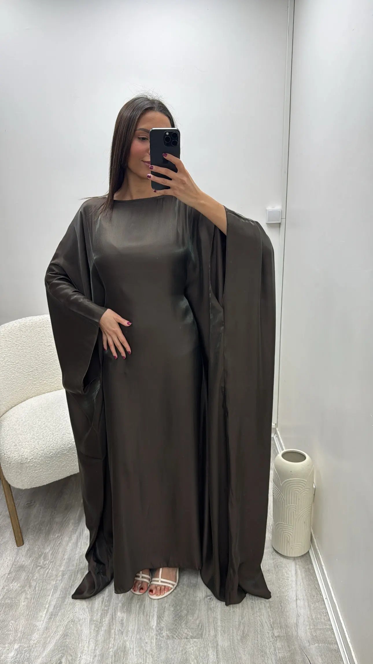 Abaya Marron à manches papillons stella Miss Chadou