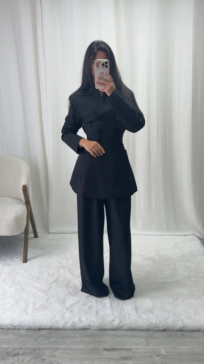 Blazer Ceintré - Pantalon Fluide MissChadou