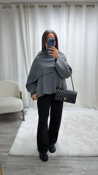 Cardigan Cape Premium en Laine avec Écharpe Intégrée – Coupe Asymétrique MissChadou