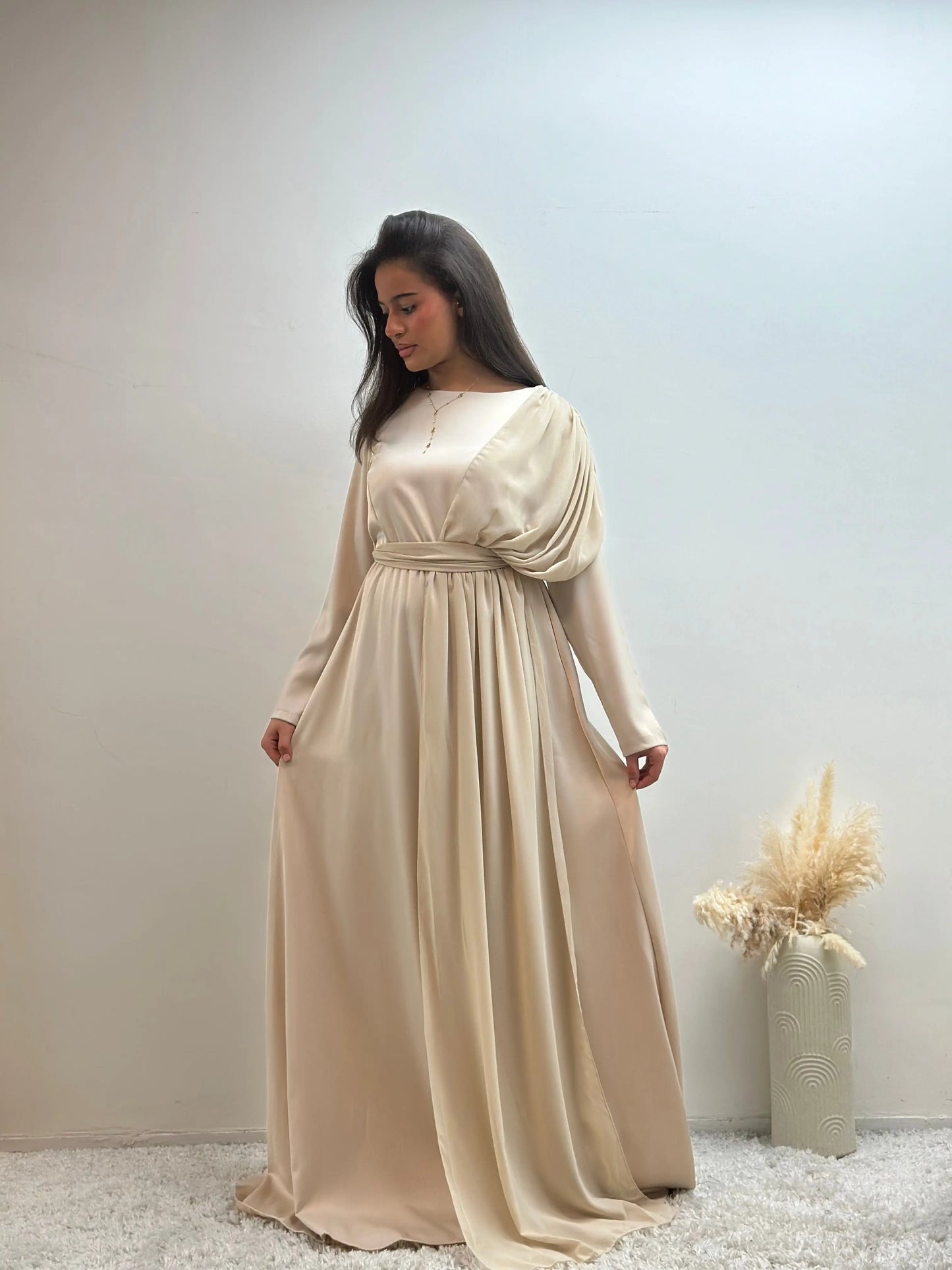 Robe de Soirée en Satin Inaya Beige