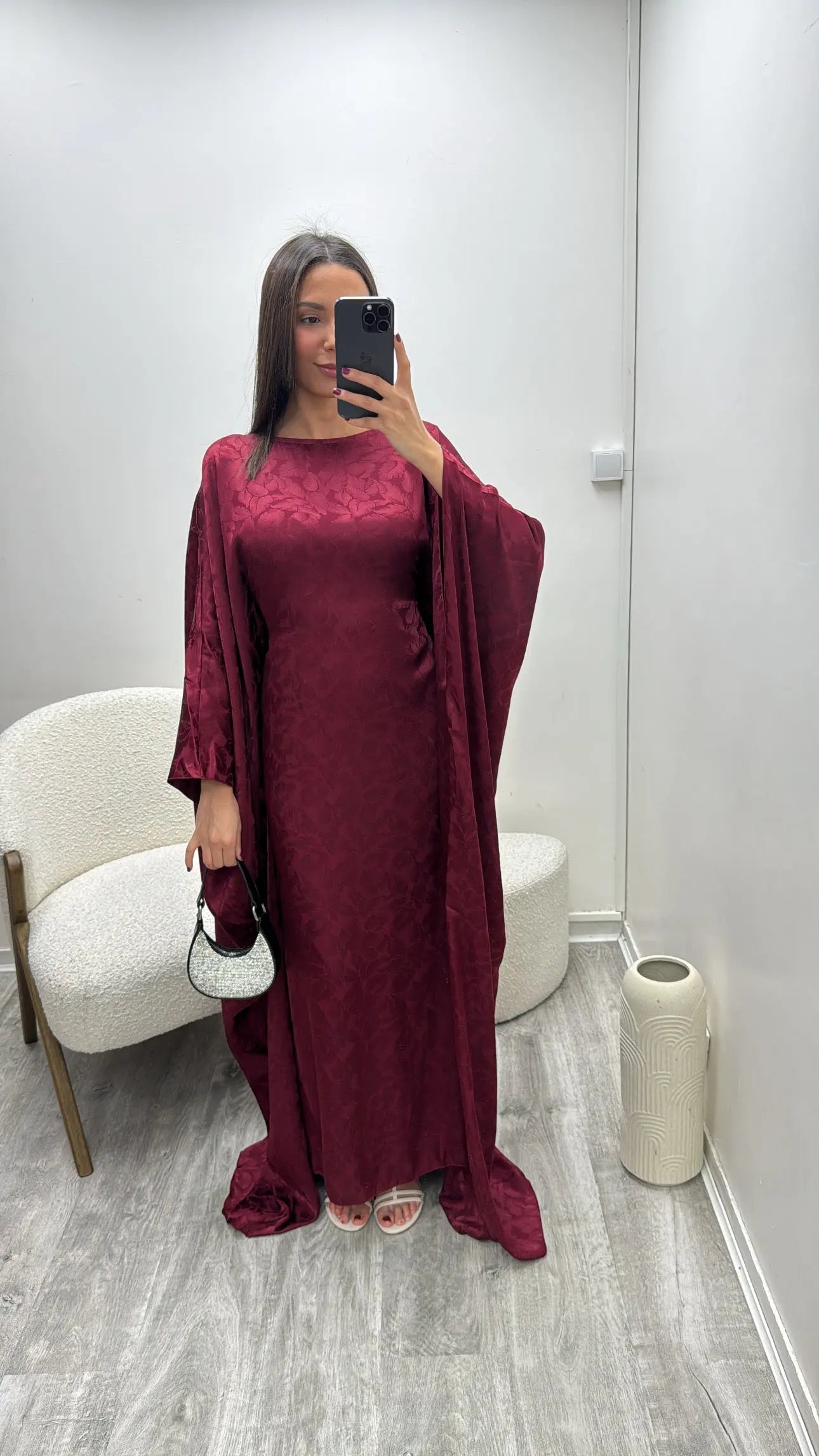 Abaya Bordeaux à manches chauves-souris racha Miss Chadou