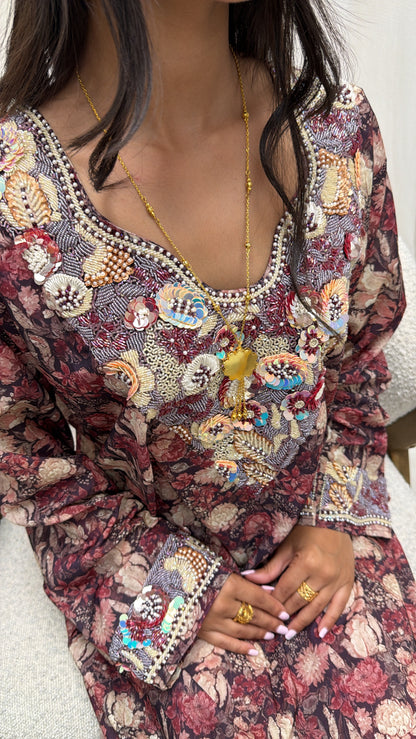 Makhaweer Floral Bordeaux – Coton Premium