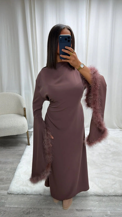 Robe de soirée fluide avec plumes Salma Miss Chadou