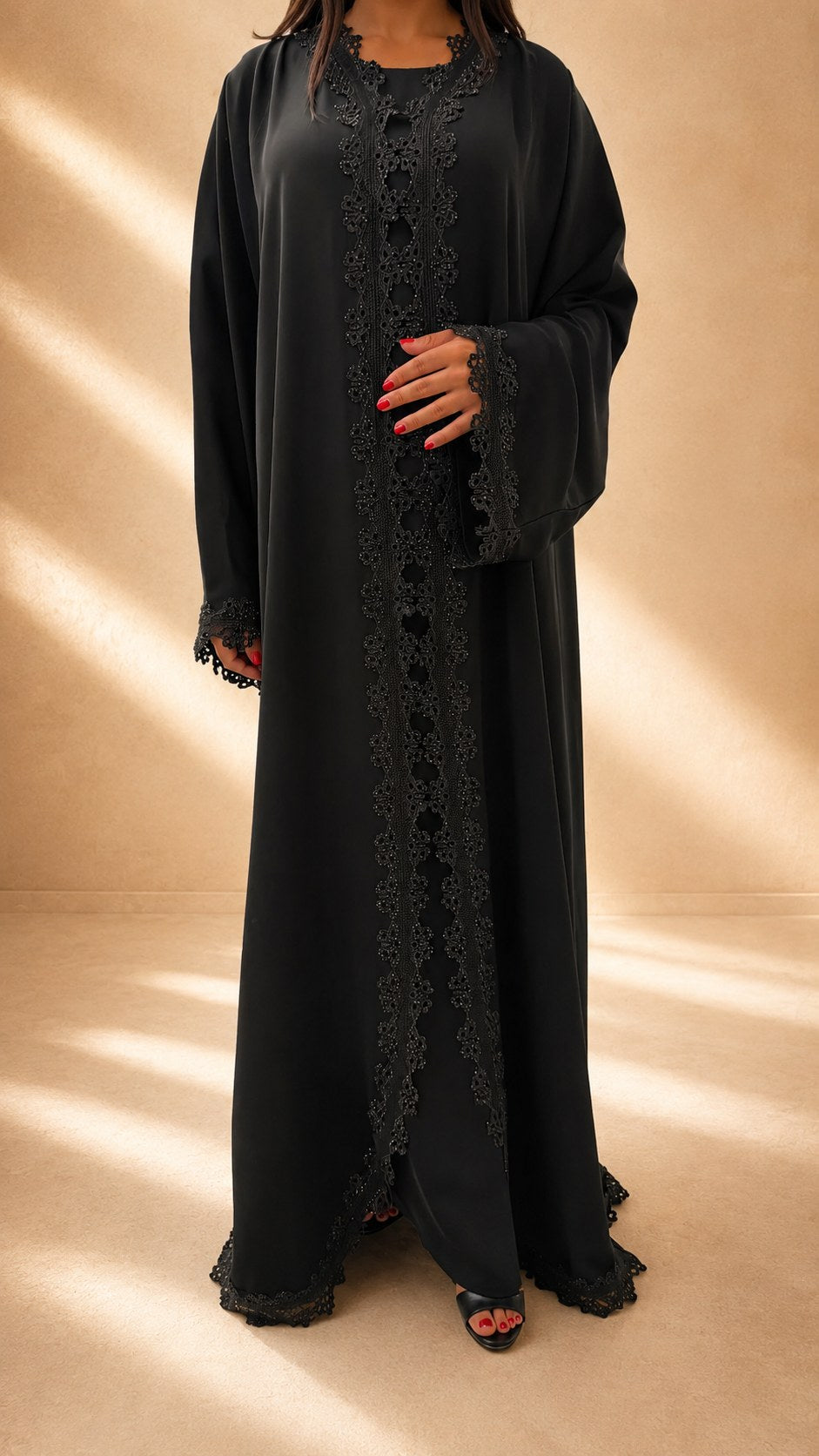 Tombé du tissu nidah coréen de l'abaya kimono Al Wasl noire