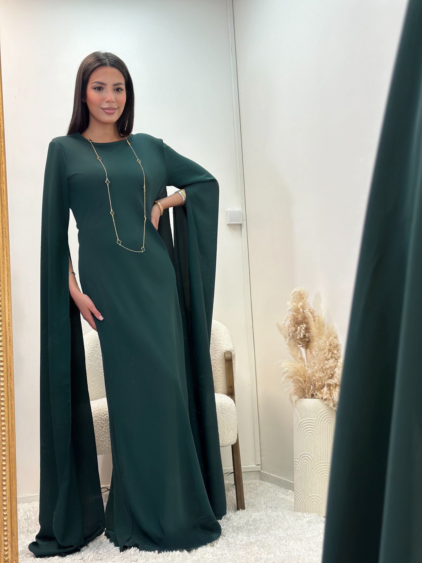 robe à cape verte sapin en satin ludmila