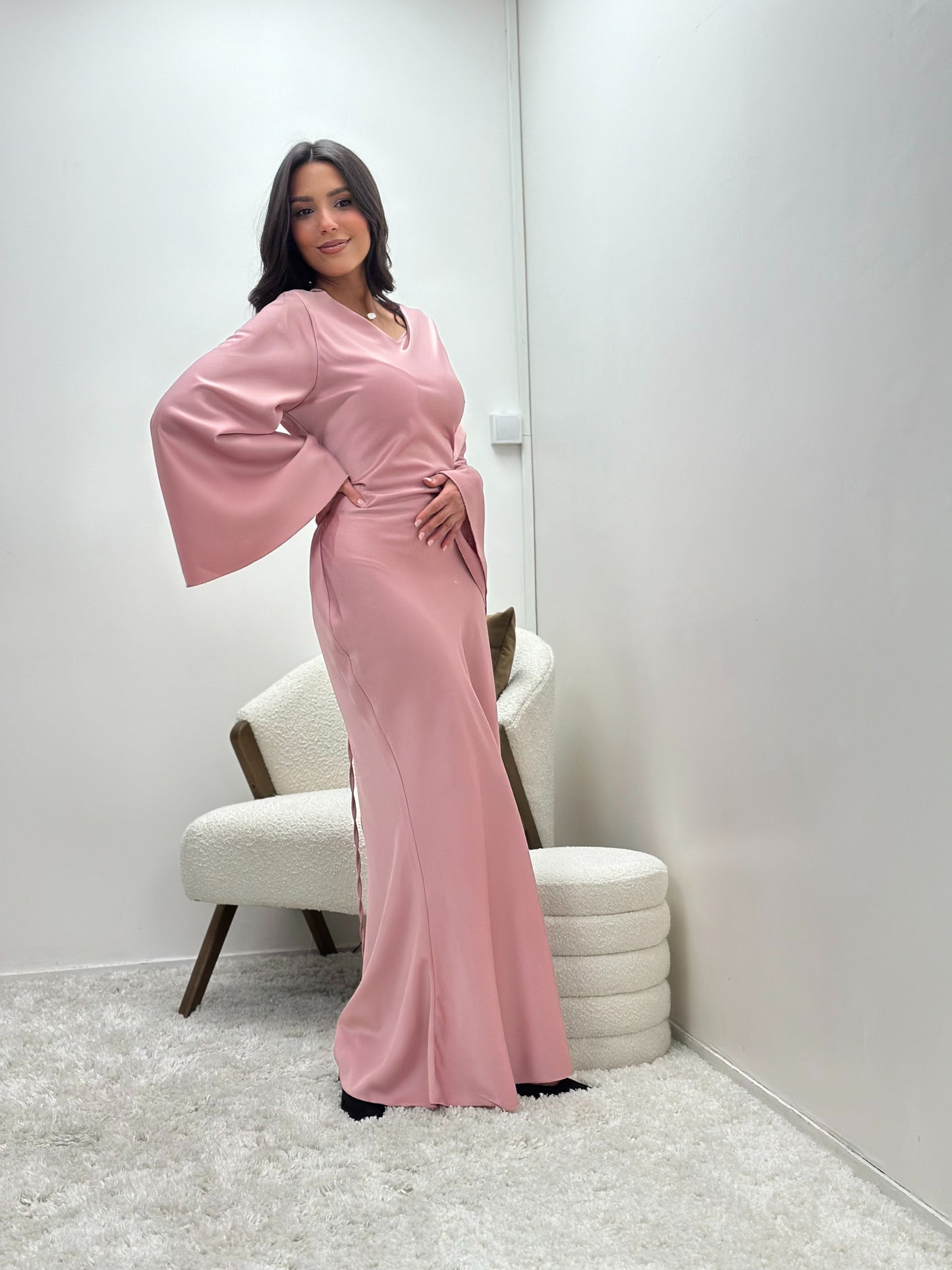 Robe rose en satin enaya