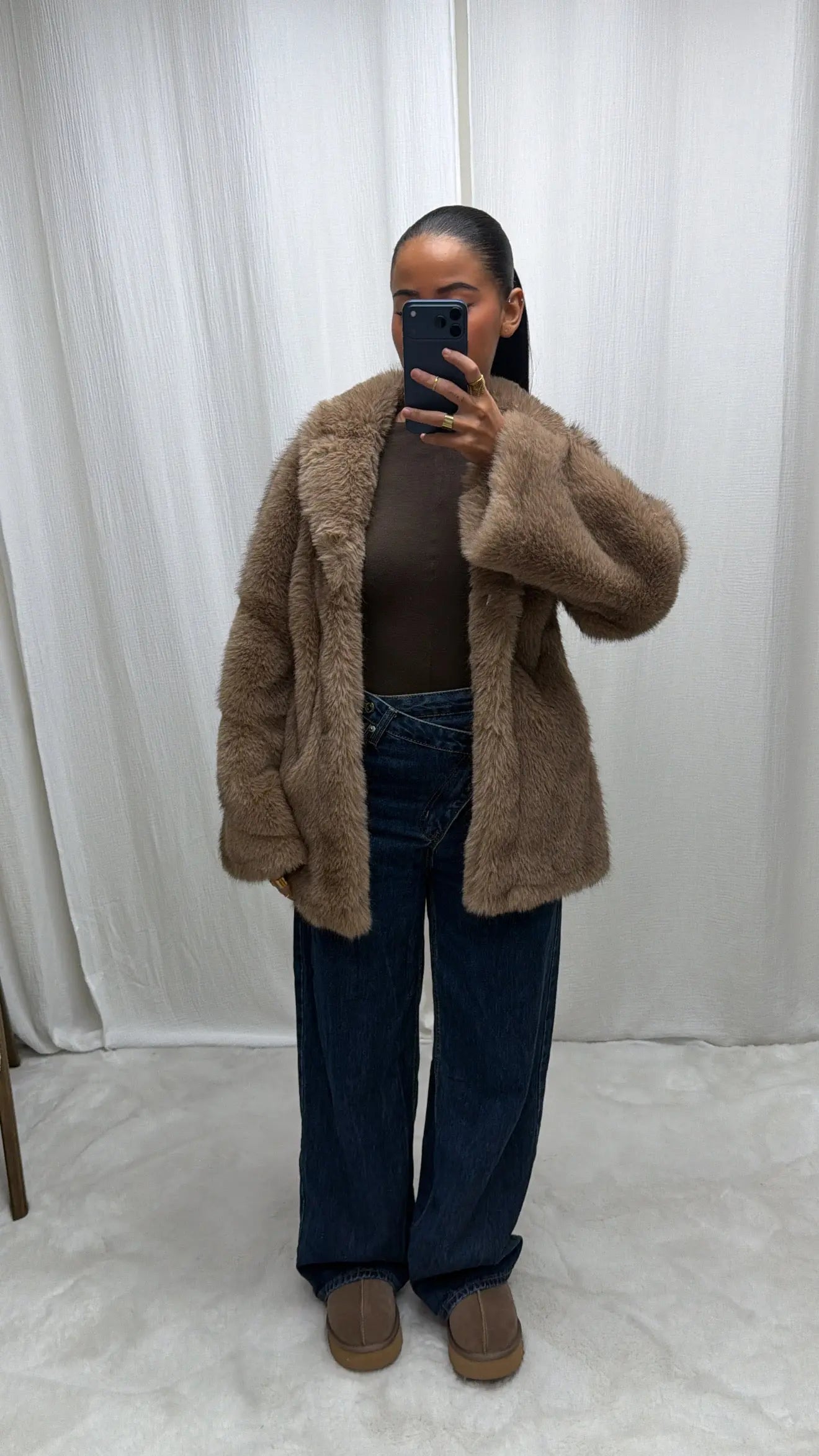 Veste en Fausse Fourrure Premium – Taupe Chaud MissChadou