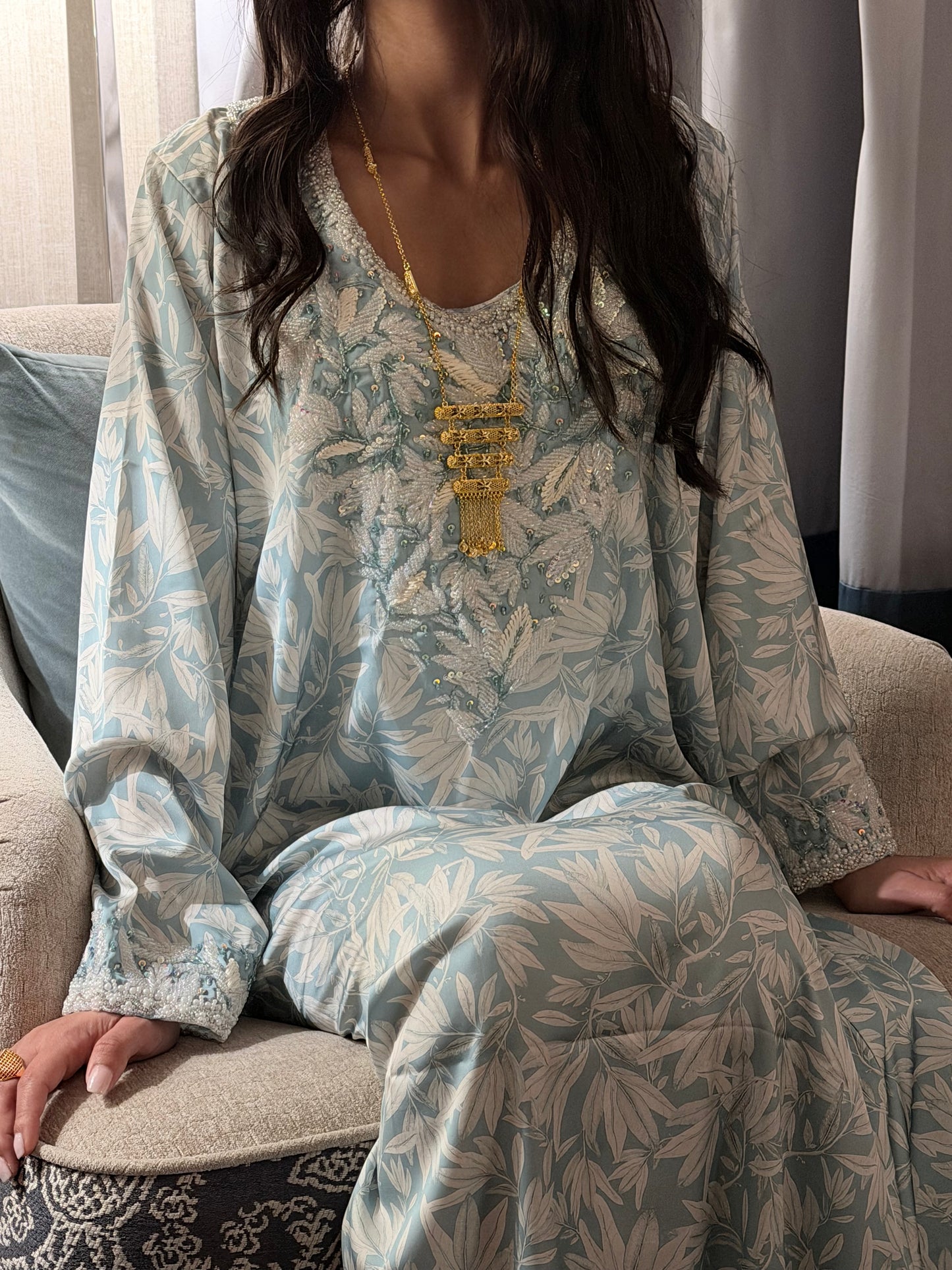 Makhaweer – Emirati Creation | Luxury Range