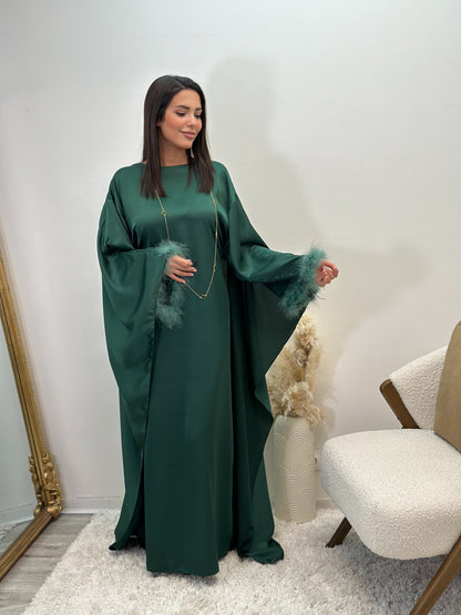 Abaya verte émeraude à plumes en satin dina