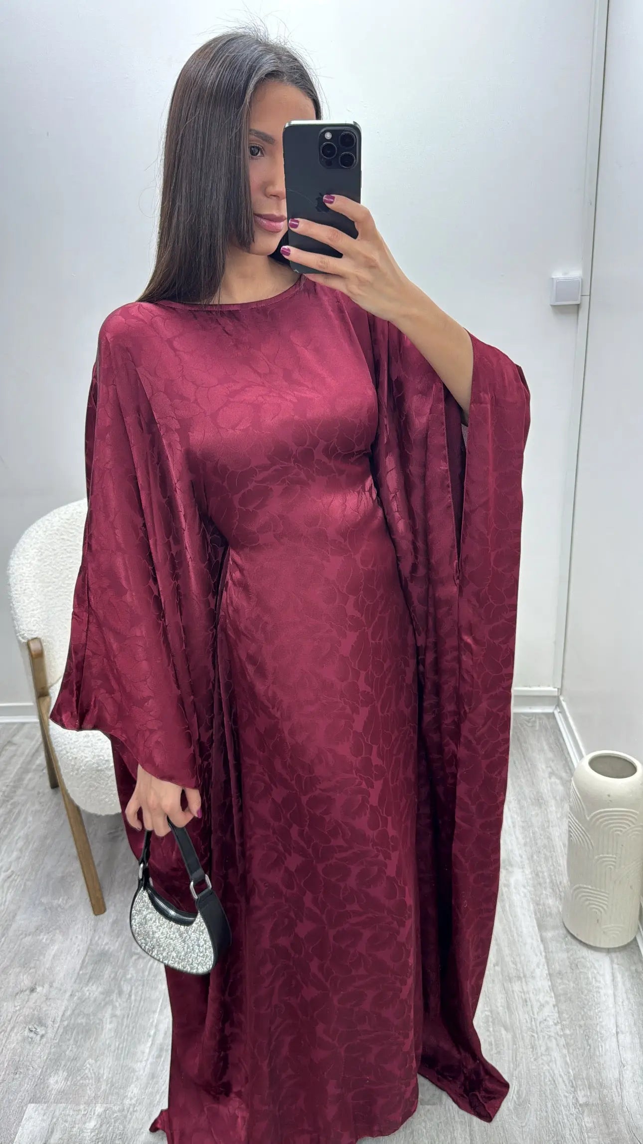 Abaya Bordeaux à manches chauves-souris racha Miss Chadou