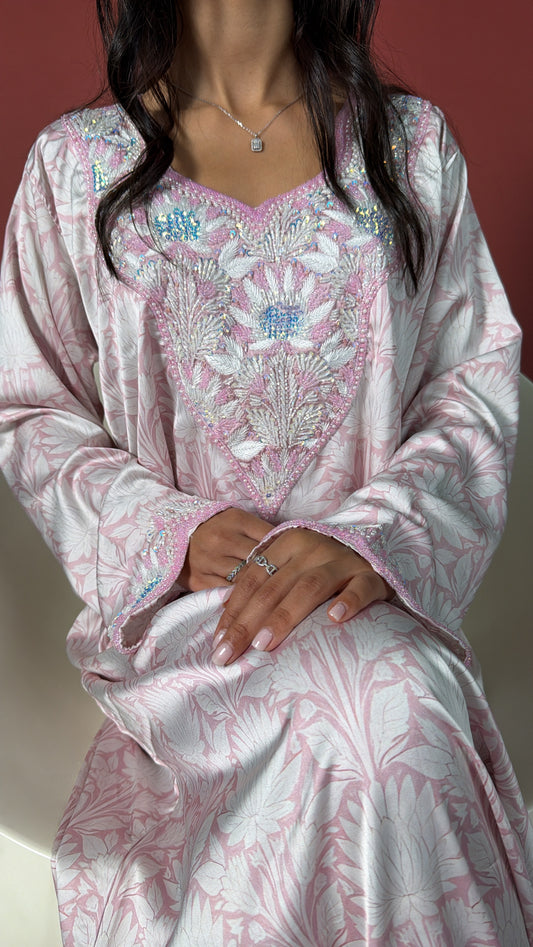 Makhaweer – Création Emirati | Gamme Luxe