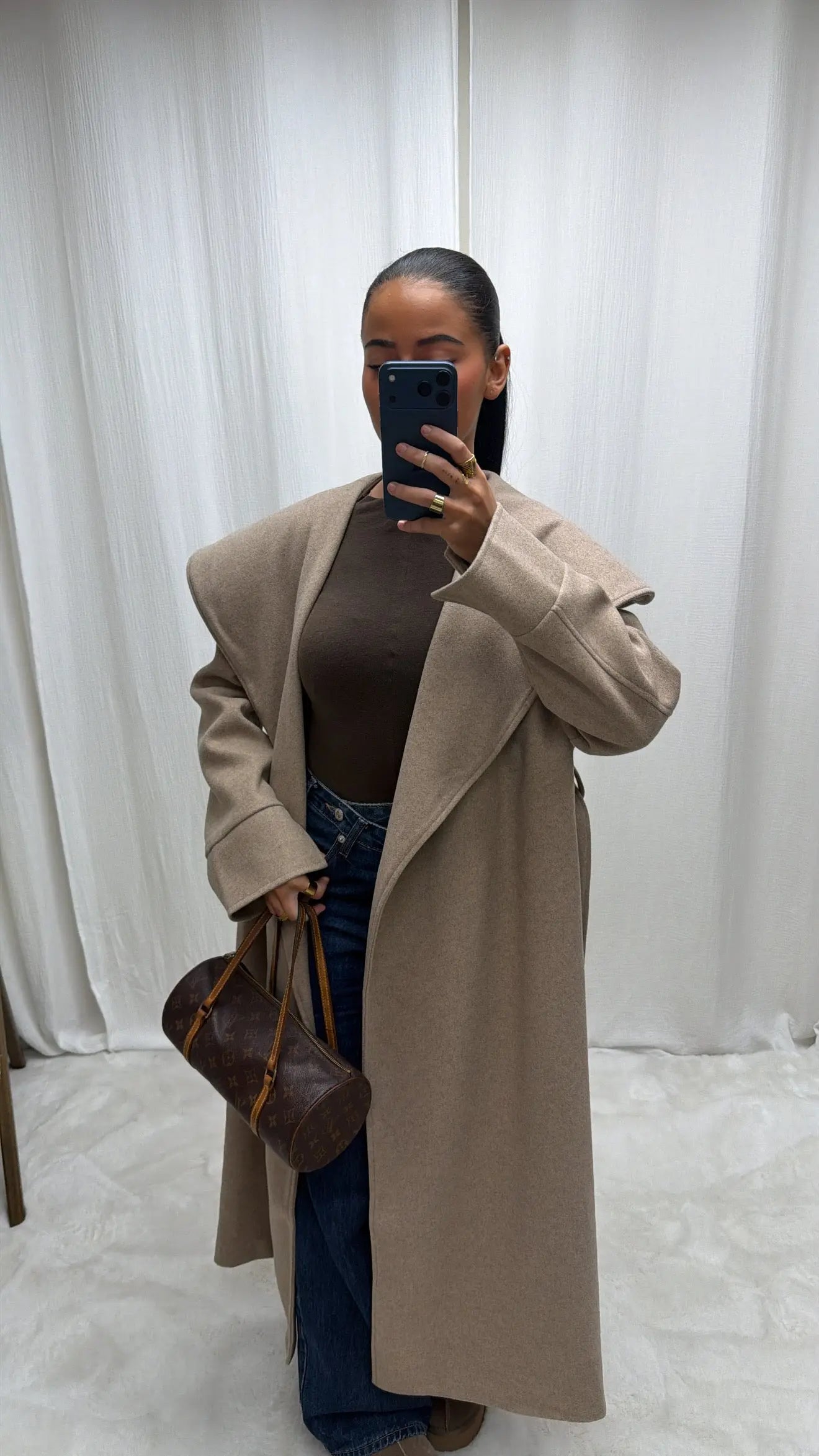 Veste en Fausse Fourrure Premium – Taupe Chaud MissChadou