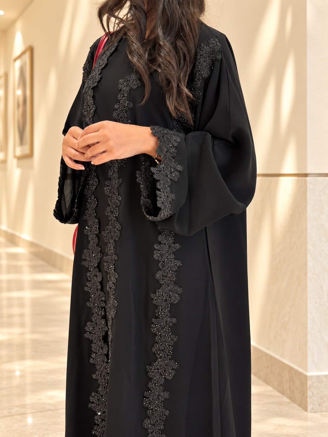 Abaya kimono Mirdif noir en dentelle guipure, tailles T52 à T62 – Miss Chadou