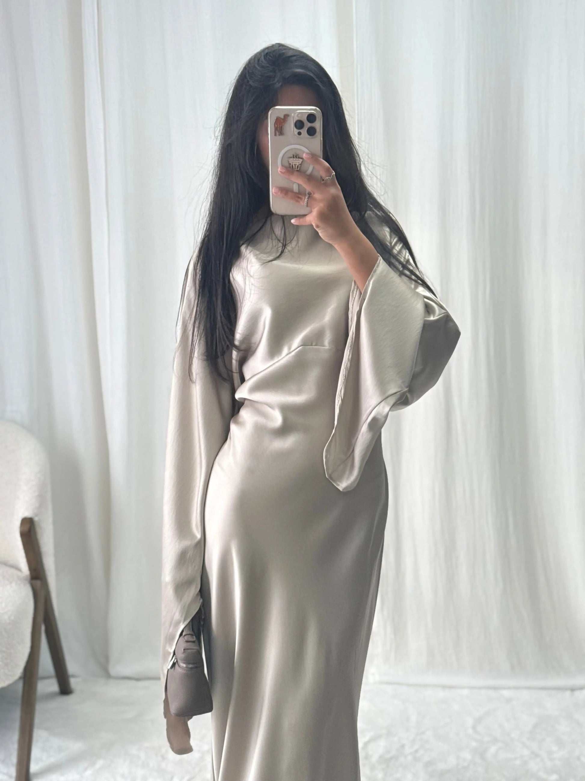 Robe Soirée en Satin Irisa Miss Chadou