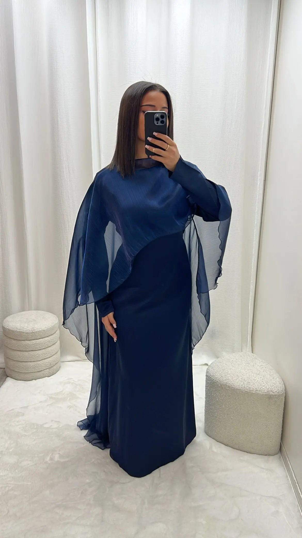 Robe Satinée avec Cape Olivia Miss Chadou