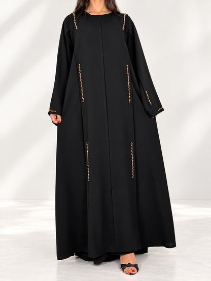 Abaya Nimat noire de face pour mariage, henné et cérémonie, tombé fluide
